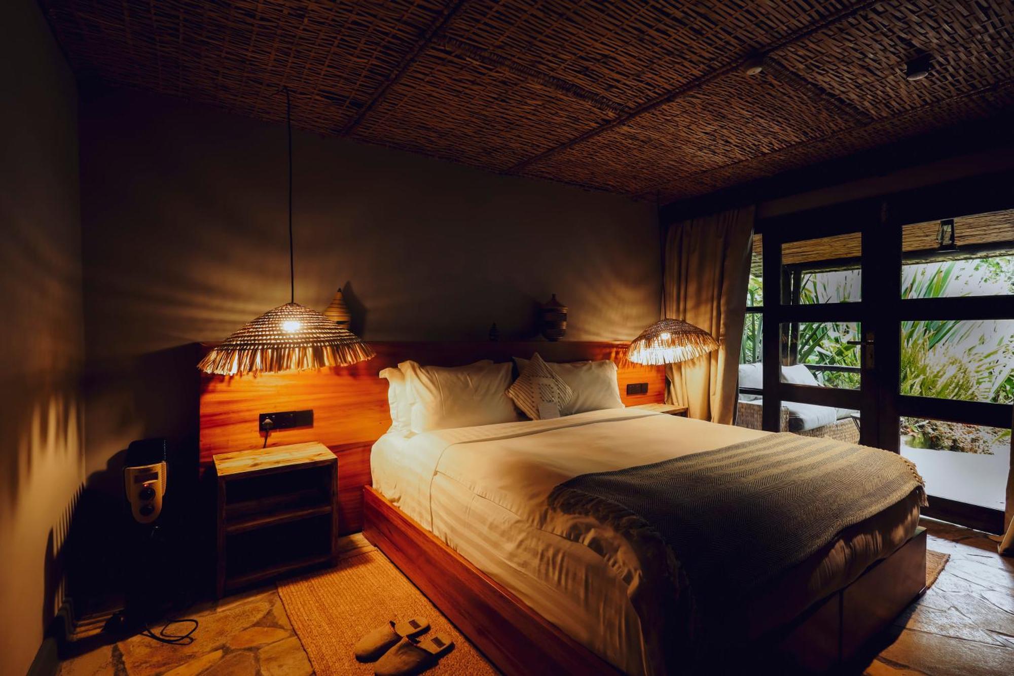 Vila Sambora Kinigi Exteriér fotografie